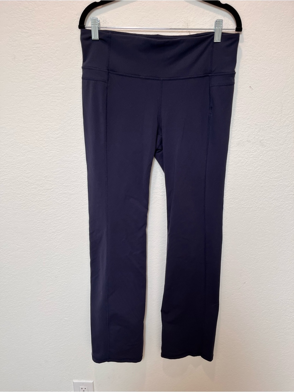 Athleta Deep Navy Mid Rise Stretch Athletic Pants